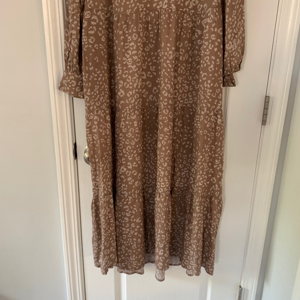 A New Day Brown Leopard‎ Print Tiered Maxi Dress Long Sleeve V-Neck Rayon Small - Picture 3 of 11